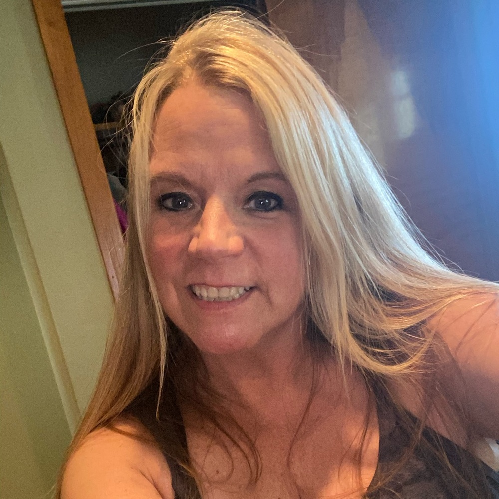 Meet your Posher, Candice